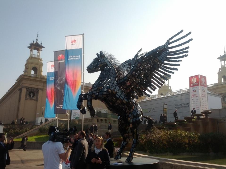 The Huawei Ascend statue